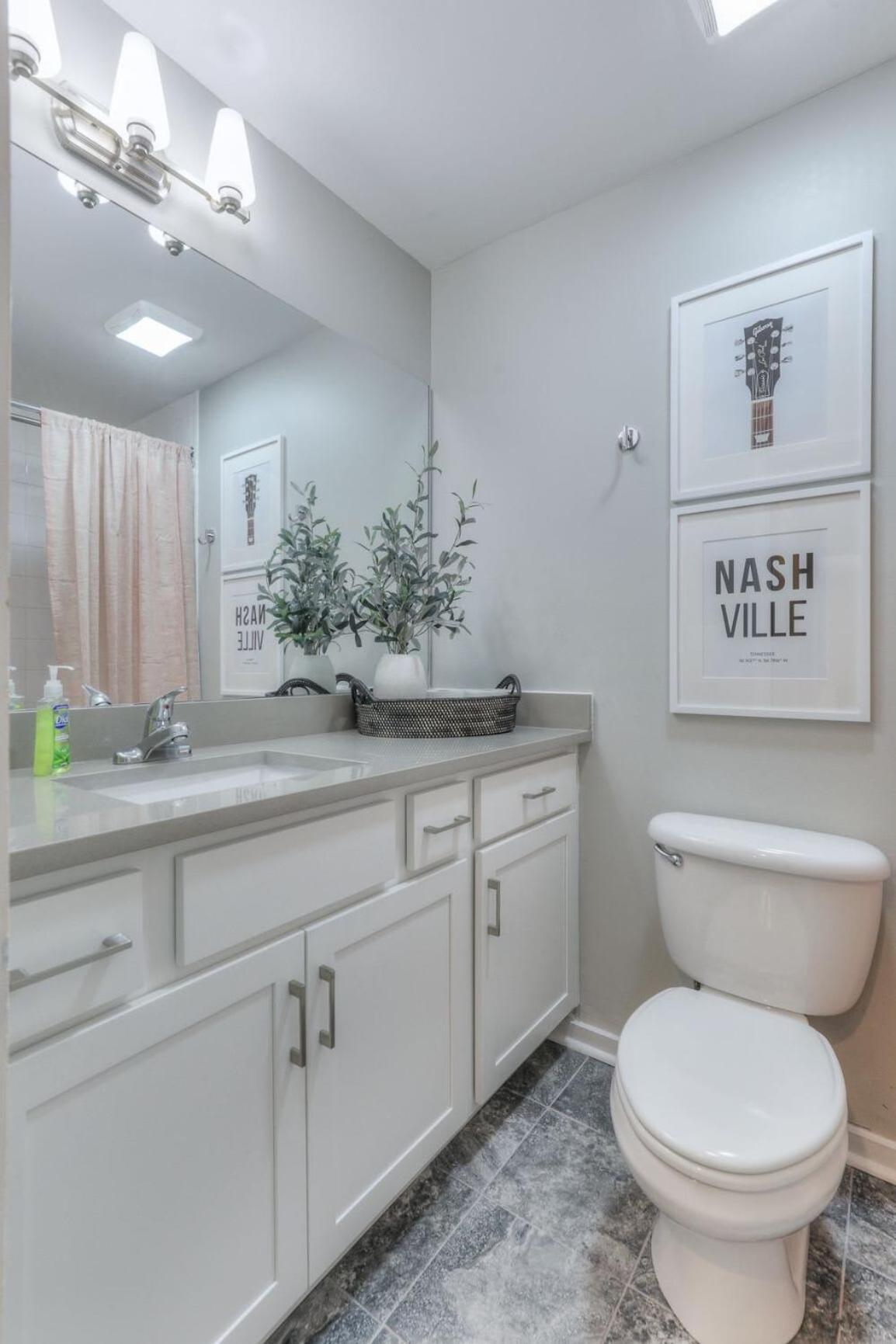 Walk To Broadway Riverfront Condo With Pool Nashville Luaran gambar
